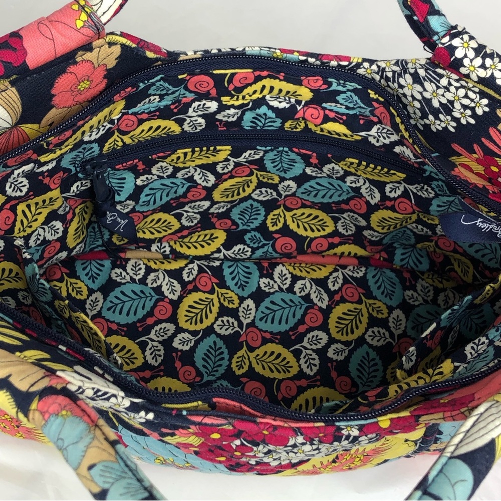 Vera Bradley Happy Snails Pocketbook - Picture 7 of 9